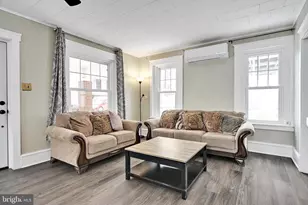 302 Fleet St, Pottsville, PA 17901 - Photo 7