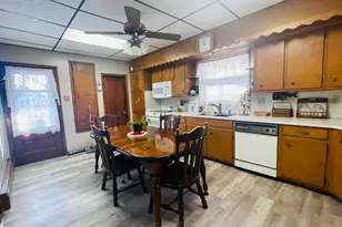 140 W Main St, Schuylkill Haven, PA 17972 - Photo 5