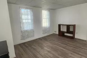 143 W Railroad St, Pottsville, PA 17901 - Photo 19