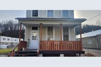 143 W Railroad Street, Pottsville, PA 17901 - Photo 1