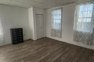 143 W Railroad St, Pottsville, PA 17901 - Photo 17