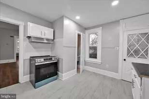 935 N Centre St, Pottsville, PA 17901 - Photo 11