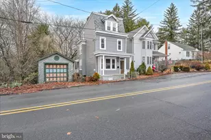 935 N Centre St, Pottsville, PA 17901 - Photo 1