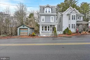 935 N Centre St, Pottsville, PA 17901 - Photo 3