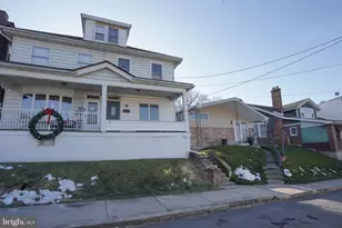 418 Arlington St, Tamaqua, PA 18252 - Photo 3