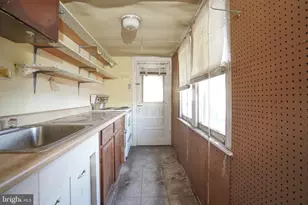 418 Arlington St, Tamaqua, PA 18252 - Photo 23