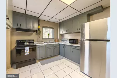 709 W Norwegian Street, Pottsville, PA 17901 - Photo 11