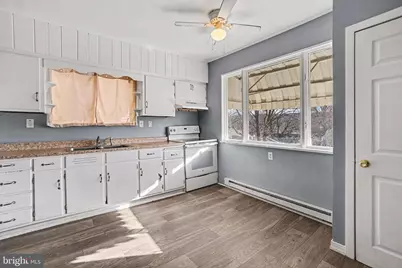 406 E Wiconisco Avenue, Tower City, PA 17980 - Photo 9