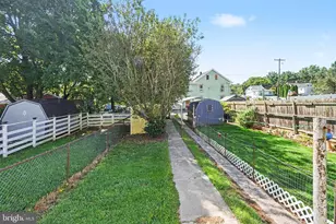 406 E Wiconisco Ave, Tower City, PA 17980 - Photo 13