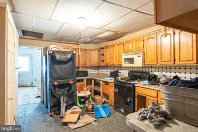 5 S White Street, Shenandoah, PA 17976 - Photo 5