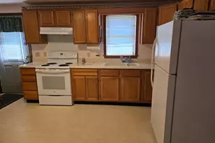 555 Honeysuckle Ct, Pine Grove, PA 17963 - Photo 7