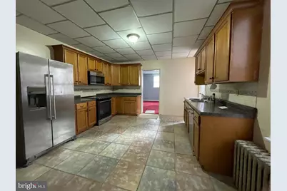 809 W Norwegian Street, Pottsville, PA 17901 - Photo 3