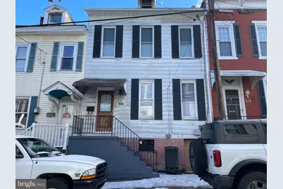 809 W Norwegian Street, Pottsville, PA 17901 - Photo 1