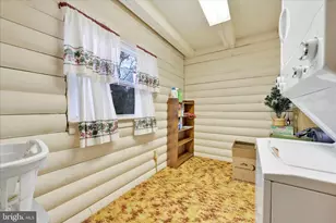 1881 Running Deer Dr, Auburn, PA 17922 - Photo 17