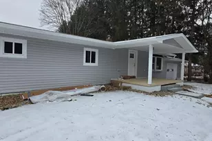 1040 Chestnut Rd, Orwigsburg, PA 17961 - Photo 1