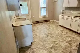 339 W Preston Ave, Girardville, PA 17935 - Photo 11