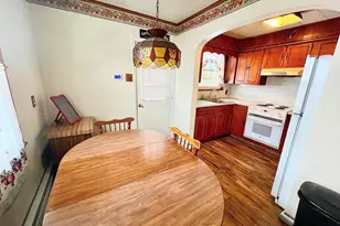 222 S Center St, Frackville, PA 17931 - Photo 9