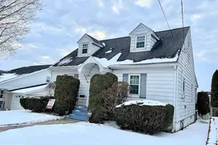 222 S Center St, Frackville, PA 17931 - Photo 35