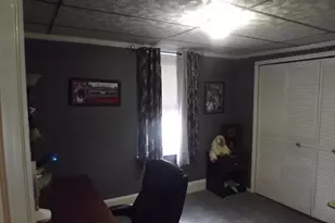 141 S Nicholas St, Saint Clair, PA 17970 - Photo 31