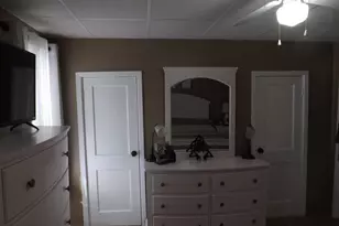 141 S Nicholas St, Saint Clair, PA 17970 - Photo 33