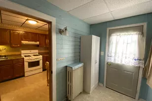 141 S Nicholas St, Saint Clair, PA 17970 - Photo 17