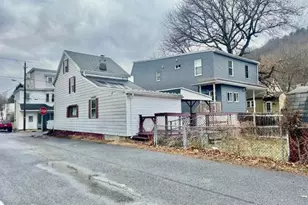 100 N John St, Girardville, PA 17935 - Photo 7