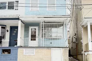 226 W Ridge St, Coaldale, PA 18218 - Photo 1