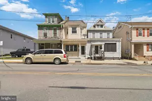 17 E Main St, Tremont, PA 17981 - Photo 15