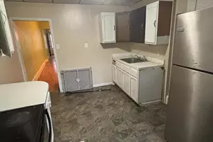 205 S Delaware Ave, Minersville, PA 17954 - Photo 5