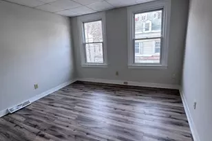 525 E Market St, Pottsville, PA 17901 - Photo 11