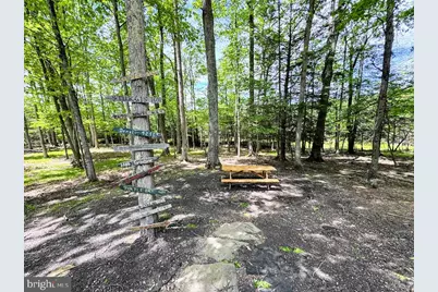 64 Algonquin Drive, North Union Township, PA 18202 - Photo 5