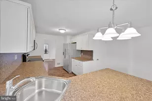 110 Walnut St, Pine Grove, PA 17963 - Photo 9