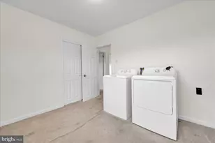 110 Walnut St, Pine Grove, PA 17963 - Photo 17