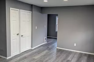 246 Pierce St, Pottsville, PA 17901 - Photo 3