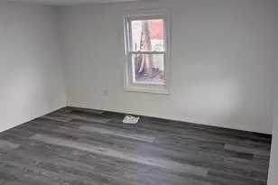 246 Pierce St, Pottsville, PA 17901 - Photo 9