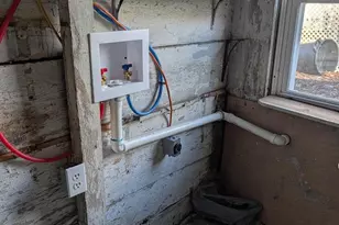 246 Pierce St, Pottsville, PA 17901 - Photo 11