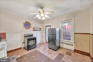 209 S Schuylkill Ave, Shenandoah, PA 17976 - Photo 11