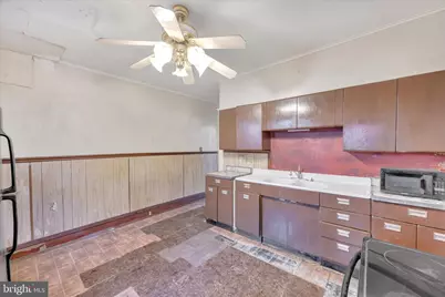 209 S Schuylkill Avenue, Shenandoah, PA 17976 - Photo 13