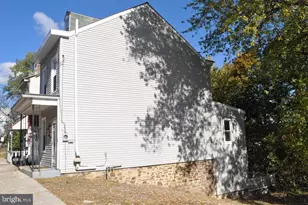 646 N 2nd St, Pottsville, PA 17901 - Photo 9