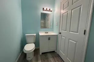 117 Chestnut St, Saint Clair, PA 17970 - Photo 5