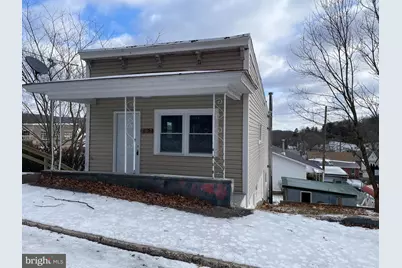 117 Chestnut Street, Saint Clair, PA 17970 - Photo 3