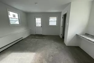 117 Chestnut St, Saint Clair, PA 17970 - Photo 13