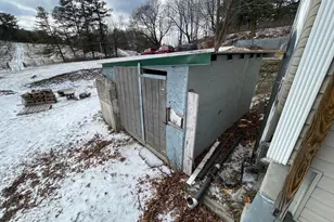 117 Chestnut St, Saint Clair, PA 17970 - Photo 15