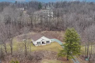 2021 Evergreen Dr, Tamaqua, PA 18252 - Photo 1