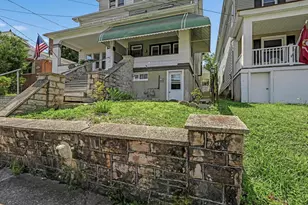 2135 W Norwegian St, Pottsville, PA 17901 - Photo 3