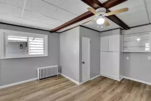 2135 W Norwegian St, Pottsville, PA 17901 - Photo 9