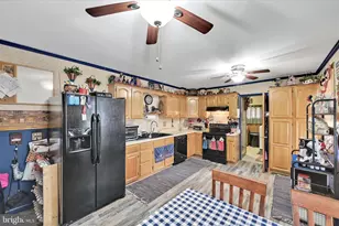 306 E Main St, Schuylkill Haven, PA 17972 - Photo 11