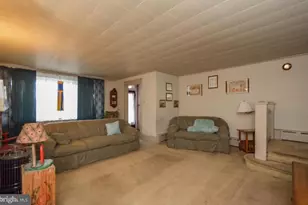 214 E Main St, Schuylkill Haven, PA 17972 - Photo 5