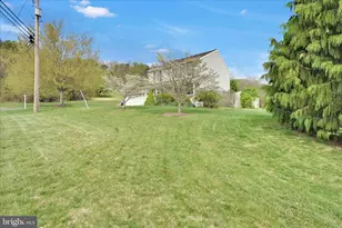 1865 and 1864 Buckaroo Dr, Auburn, PA 17922 - Photo 45