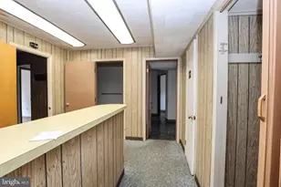 2042 Mahantongo St, Pottsville, PA 17901 - Photo 7